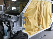 愛知県　㈱ルート様　ハイゼット（フレンチバス）下処理中です！