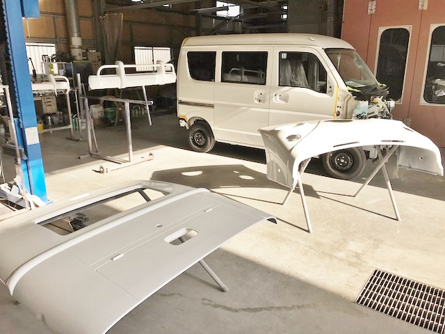 岐阜県海津市　Ｔ・Ｙ様タイプ　アーリーのエアロパーツのペイント完了です！