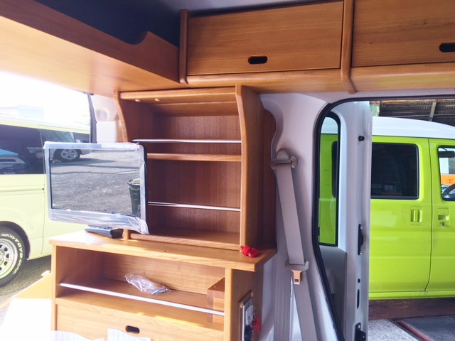 鈴鹿市南若松町　Ｋ・Ｍ様　軽キャンピングカー間もなく完成です！