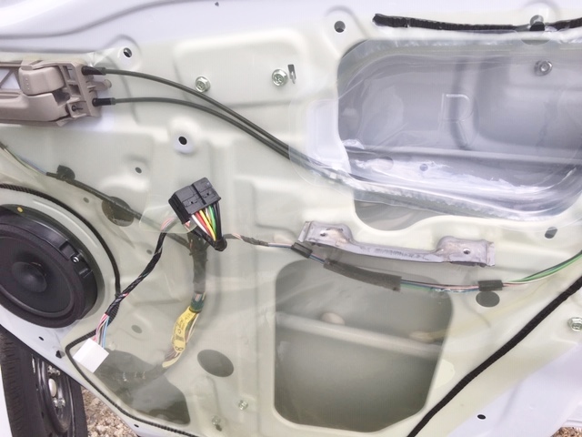 岐阜県土岐市 N・A様 アーリーの内装バラシ作業に入りました!