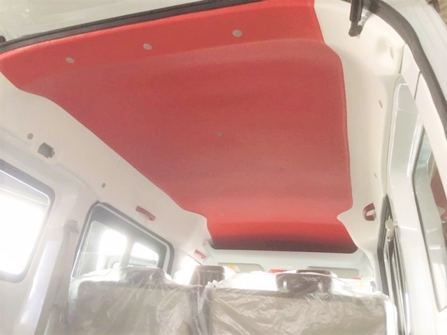 愛知県豊橋市　(株)サンフラッグ様　パーツの取付中です！