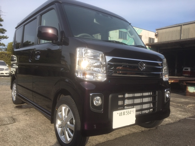 岐阜県　ファミリーカーショップ様　新車エブリイが入庫しました！