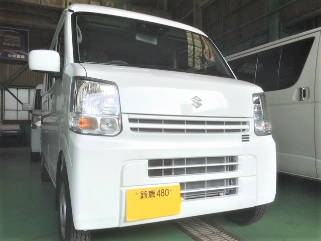 亀山市　Ｋ・Ｋ様　ベース車エブリイが入庫しました！