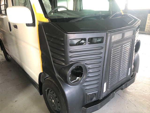 在庫車　フレンチバス　Comfy-Ⅲ　の仮合わせ中です！