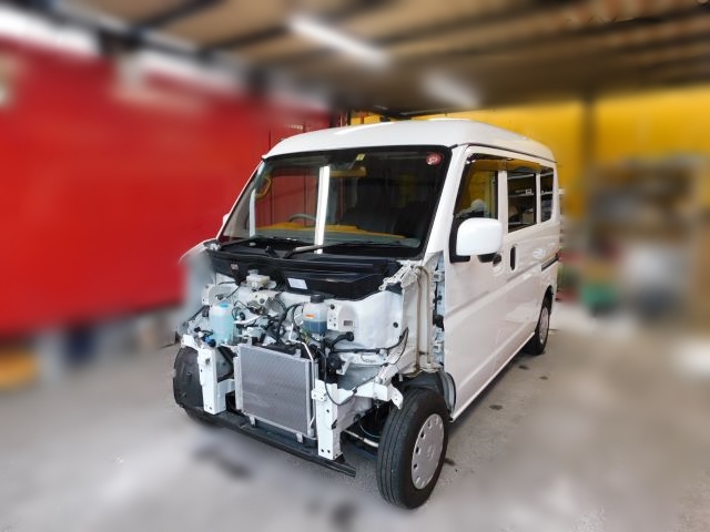 松阪市　焼肉たこやん様　エブリイのバラシ作業に入りました！