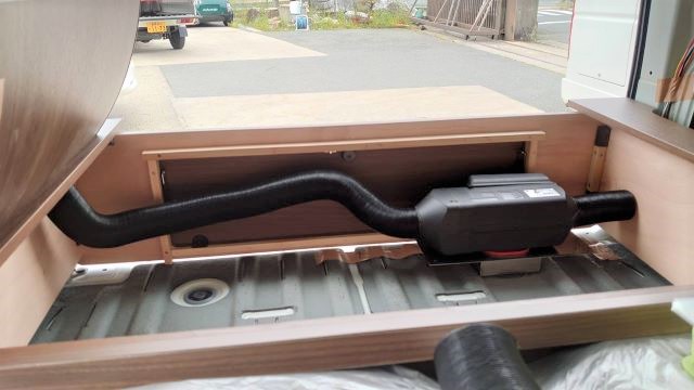 岐阜県瑞穂市　Ｙ・Ｓ様　ＦＦヒーター＆配線作業に入りました！