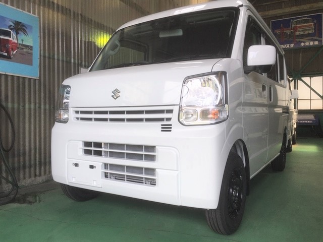 四日市市　Ｎ・Ｓ様　Ｃｏｍｆｙ-Ⅲ制作ベース車が入庫しました！