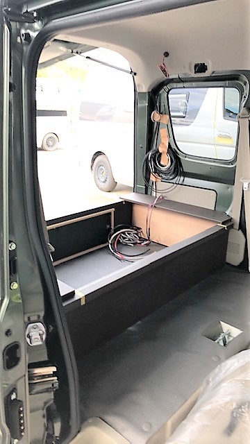 滋賀県甲賀市　Ｙ・Ｔ様　Comfy-Ⅲの配線＆オーディオの取付に入りました！