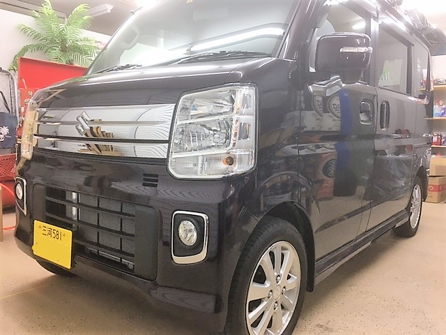 愛知県安城市　清和自動車様　ソーラーパネルの取付に入りました！