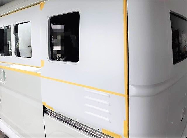 島根県松江市　Ｙ・Ｈ様　エアロパーツのサフェーサーペイントが完了です！