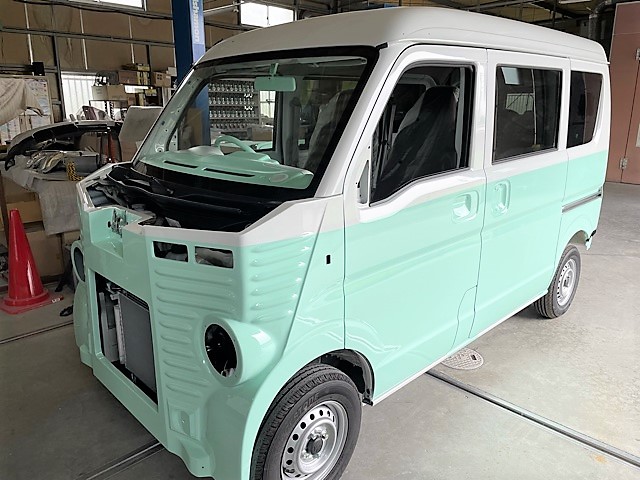 愛知県岡崎市　Ｉ・Ｋ様　エアロパーツの取付中です！