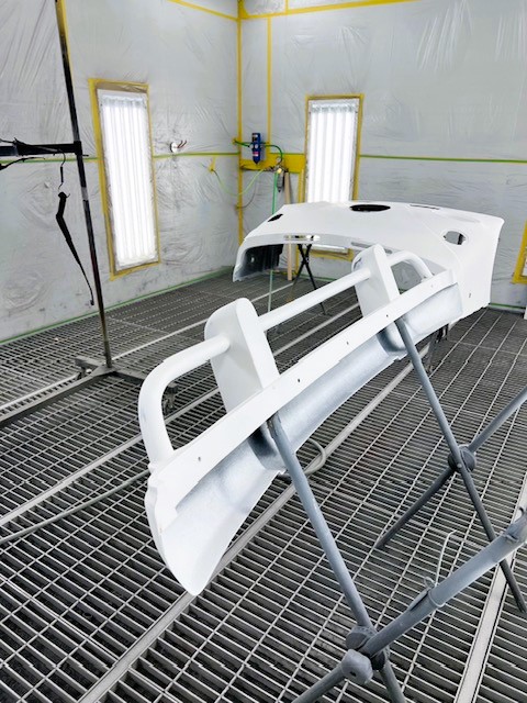 滋賀県大津市　Ｎ・Ｊ様　アーリー&Comfy-Ⅱ製作のエアロパーツのペイントが完了しました！