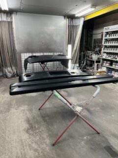 愛知県日進市　Ｏ・Ｋ様　アーリーのエアロパーツの下処理に入りました！