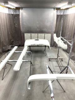 愛知県日進市 O・K様 アーリーのエアロパーツの一色目のペイントが完了しました!