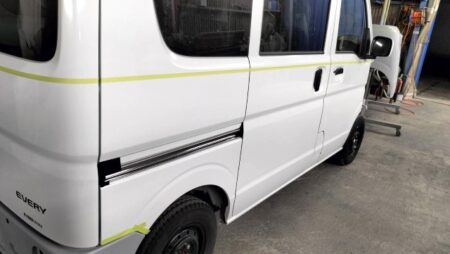 静岡県沼津市　Ｓ・Ｍ様　ＰＬＡＴムルティ６６０のボディ側の足付け処理に入りました！