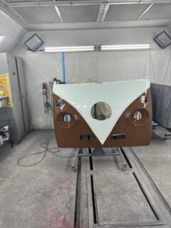 おひさま楽団　様　タイプ　アーリーのエアロパーツのペイント中です！