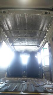 松阪市　ｔｋ・ｆｏｒｅｓｔ様　移動販売車の天井断熱が完了しました！