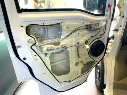 津市豊が丘　Ｏ・Ｃ様　ＰＬＡＴムルティ６６０の内装パーツのバラシ作業に入りました！