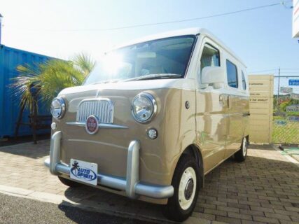 東京都福生市　Ｔ・Ｙ様　在庫車　PLATムルティ660の点検も完了して陸送納車中です！