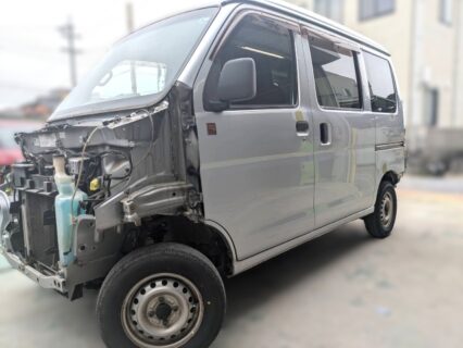 静岡県静岡市　Ｓ・Ｍ様　アーリー（ハイゼット）の配線加工作業に入りました！